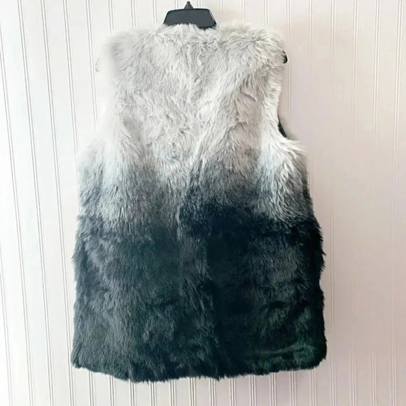 INC International Concepts Size M Ombre  Faux Fur Vest Y2K NEW! - Picture 7 of 7